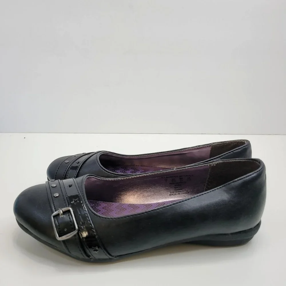 Wonder Kids Kathy Girl's Flats Slip Resistant Black US Size 1 NIB